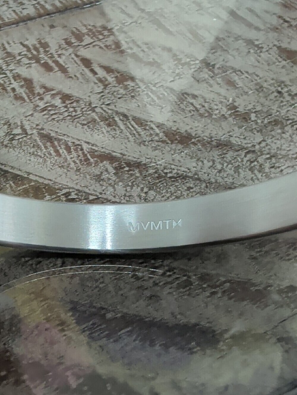 MVMT Key Cuff - Picture 4 of 4